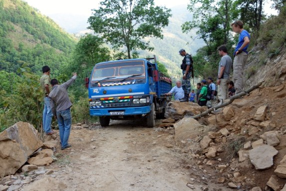 Earthquake roads